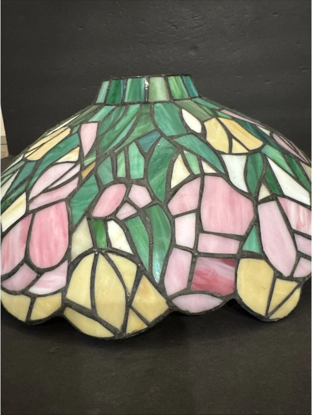 Tiffany Style Stained Glass Lamp 15” Shade Pink Yellow Green Floral Art Nouveau